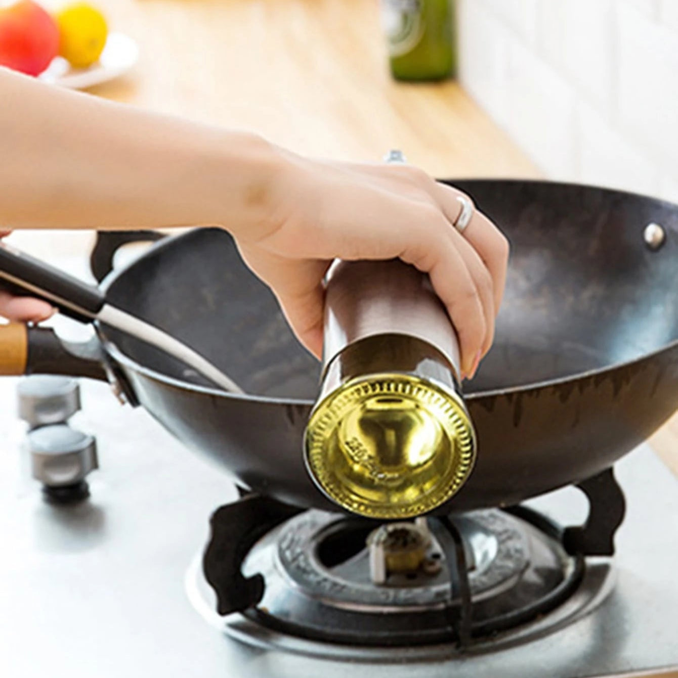 Bouteille Distributeur d’Huile 300 ml en Verre et Inox