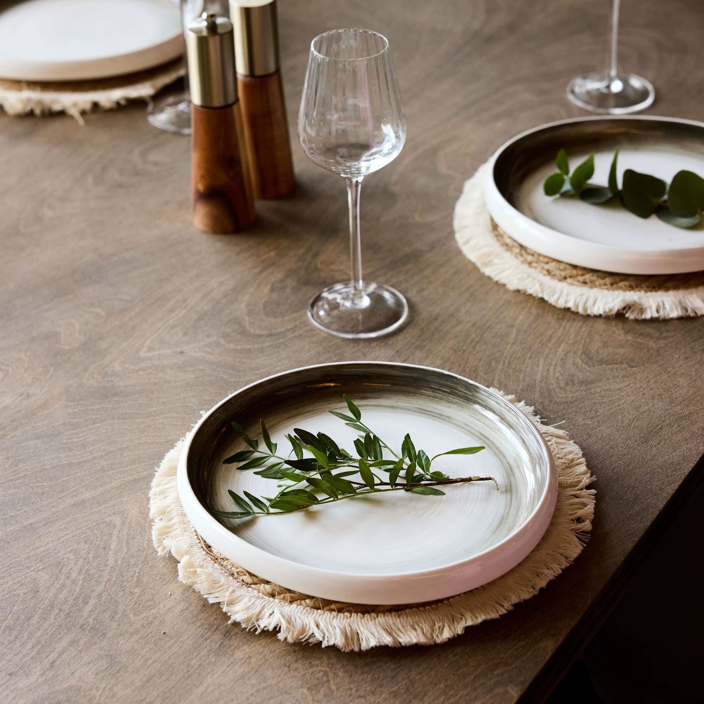 Napperons ronds en rotin – Tissés à la main 🧺 | Lot de 6 pièces ✨