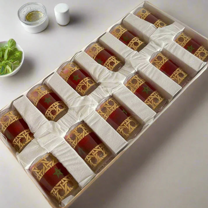 Coffret de 12 Verres à Thé Marocains – Édition Drapeau du Maroc