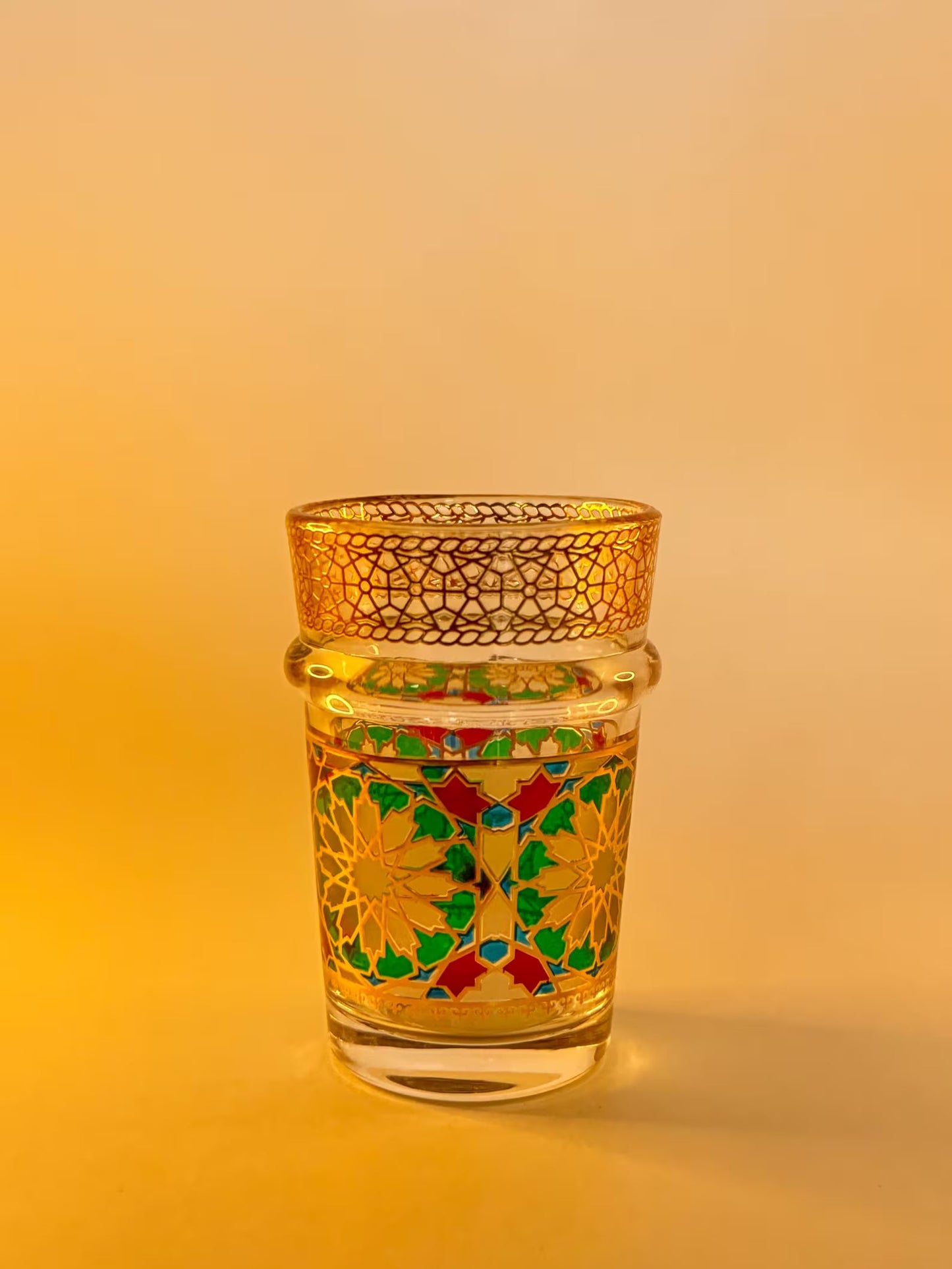Set de Verres à Thé Marocains en Verre Doré - Élégance et Tradition ✨