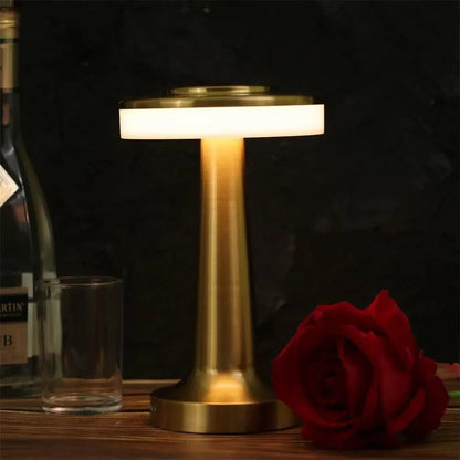 Lampe LED Design Sans Fil – Élégance Tactile