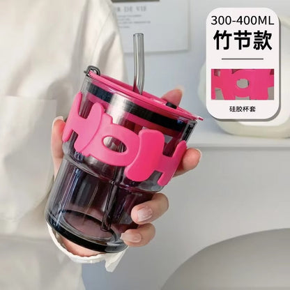 Tasse en verre créative avec couvercle en paille et manchon tendance résistant à la chaleur