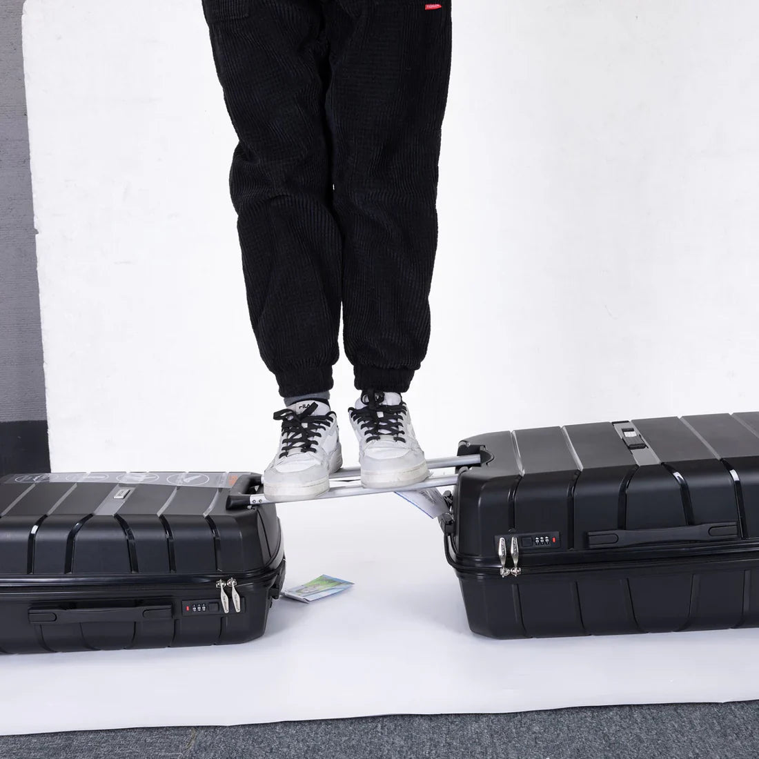 4 Valises Trolley OMASKA🧳