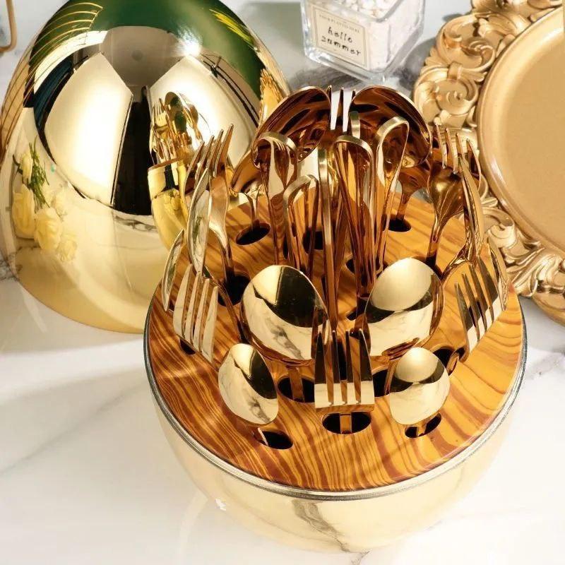 Service de Table Élégance Dorée – 24 Pièces